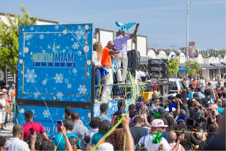 Screenshot 2025-03-23 at 23-39-52 48 WinterNational Thanksgiving Day Parade 11.23.23 Flickr