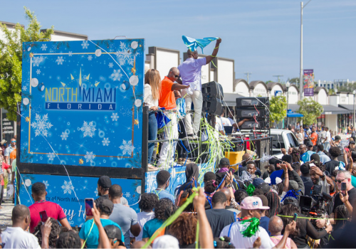 Screenshot 2025-03-23 at 23-39-52 48 WinterNational Thanksgiving Day Parade 11.23.23 Flickr